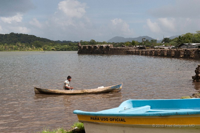 20101204_114827 D3.jpg - Portobelo harbor, Panama